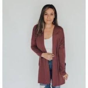 Carly Jean Los Angeles/CJLA CJ’s favorite kimono in wine size S